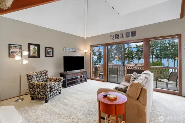 Living room w/ views