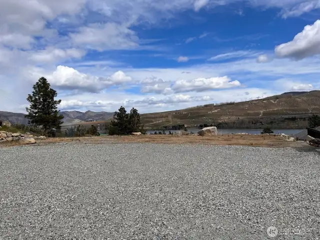Building lot with Columbia River Views in the background.