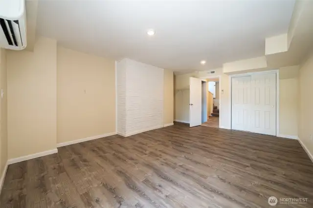 Mid-level Bedroom - new flooring