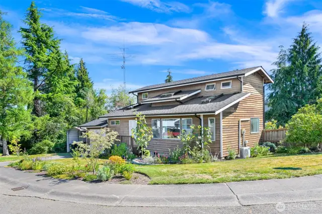 Stunning corner lot