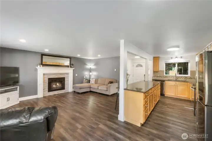 Newer LVP floors and wide baseboards