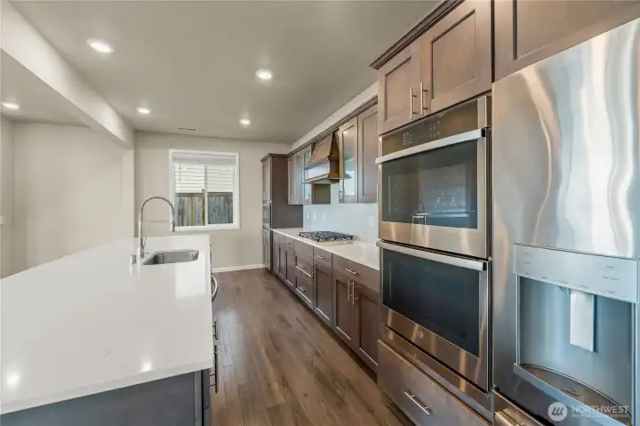 Double Oven & Refrigerator