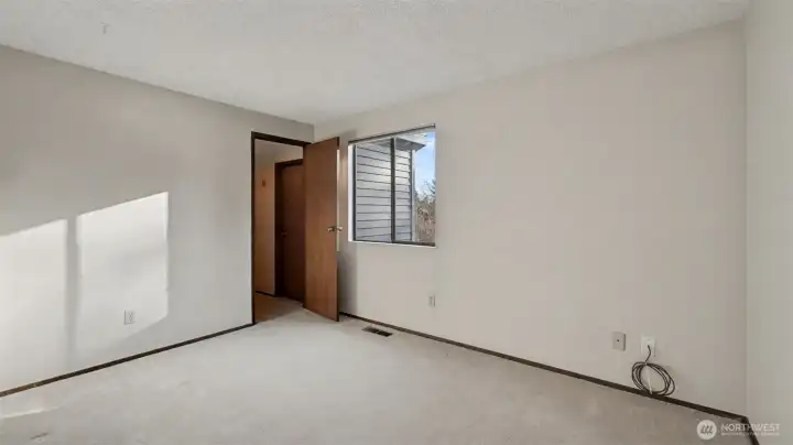 Upperlevel Guestroom #1