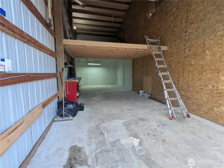 14' x 36' end unit with loft