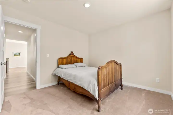 2nd Bedroom