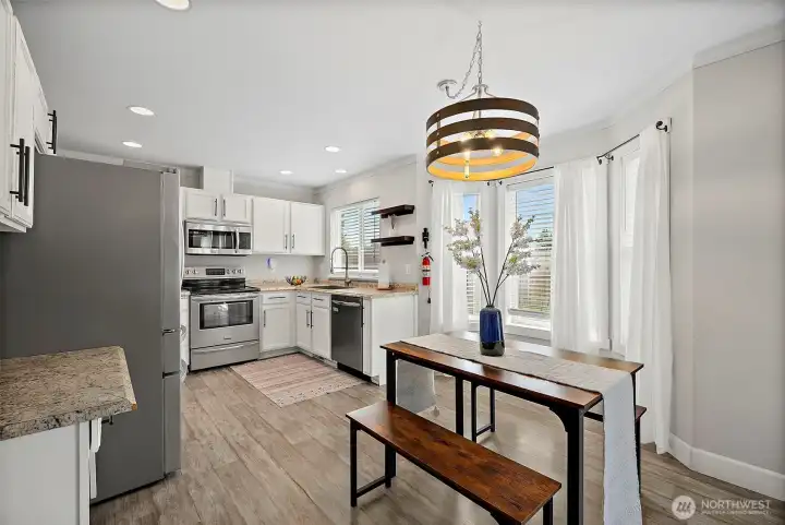Spacious eat-in kitchen