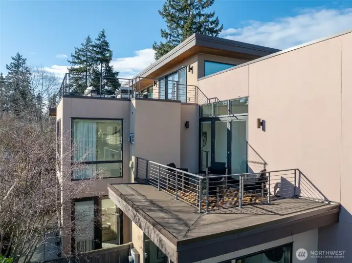 2nd Floor Balcony