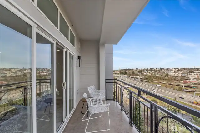 Private Patio Deck – Views So Good, You’ll Want to Stay Outside All Day!