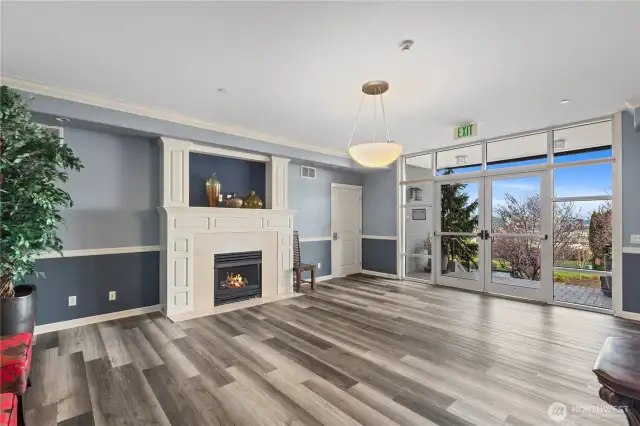 Spacious Lobby – Your Gateway to the Rec Room and Beyond!