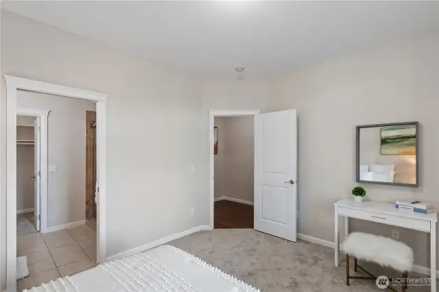 Primary Bedroom – The Perfect Spot to Unwind and Recharge!