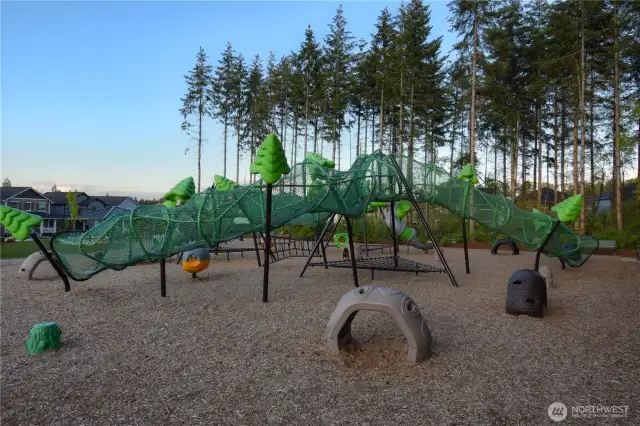 Hawks Landing Park (Short distance - less than 5 minutes - through trails from front porch)