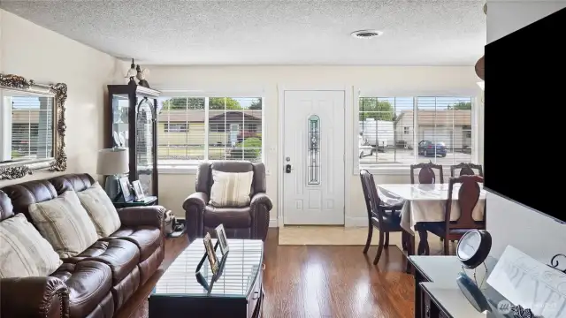 Comfortable living room for entertaining or relaxing!