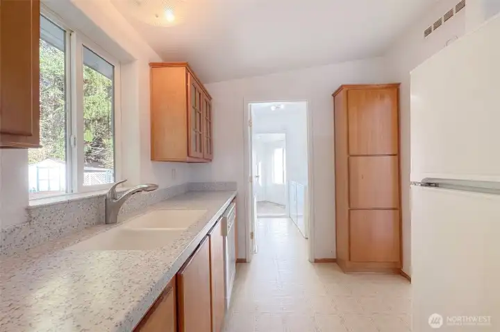 Kitchen to Laundry Room