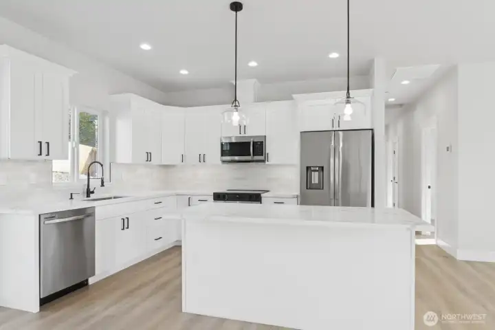 This is a very similar home meant to illustrate what this home will look like once completed. Actual finishes and features may vary.