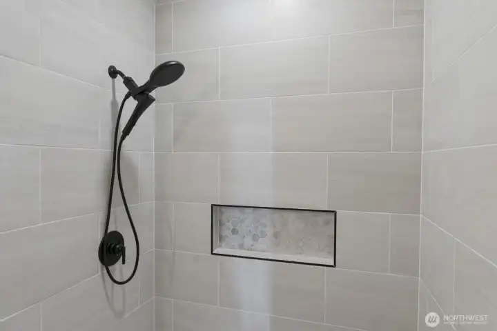 This is a very similar home meant to illustrate what this home will look like once completed. Actual finishes and features may vary.