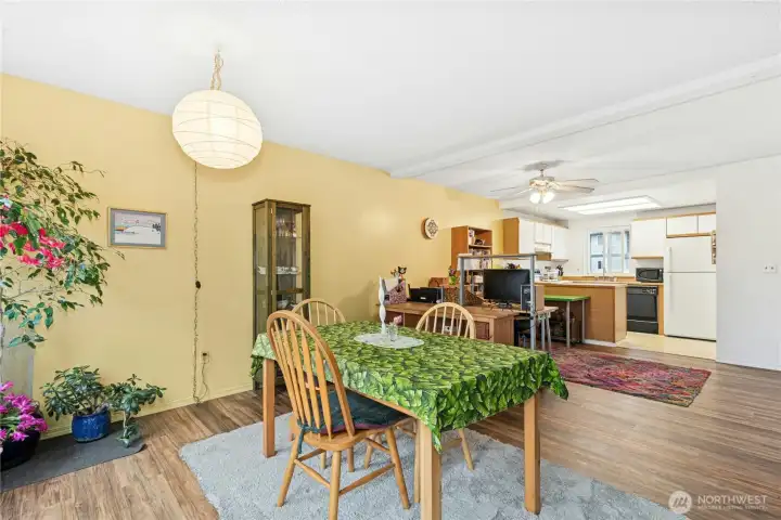 Oversized dining room