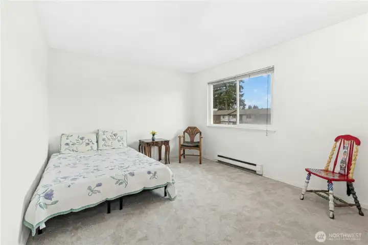 2nd bedroom has afternoon light