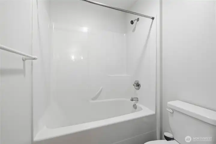 Primary bath tub/shower