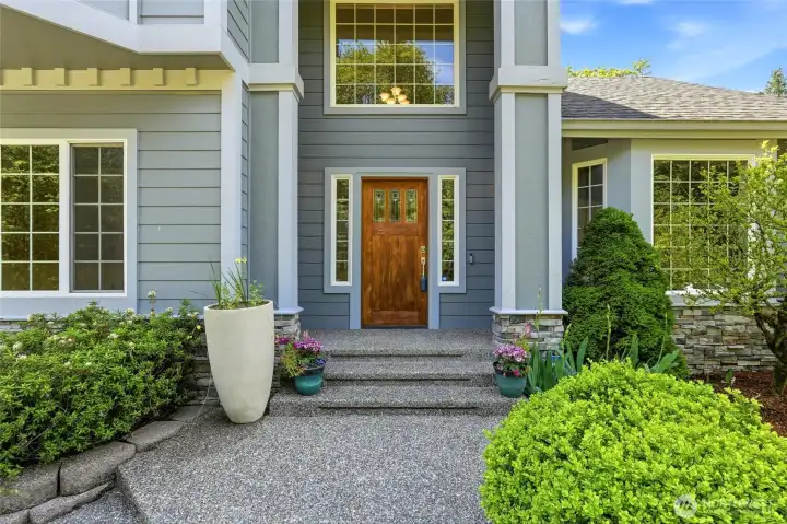 Beautiful entryway!