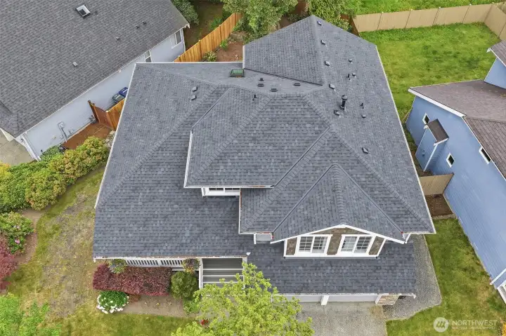 Brand new roof. Brand new roof.