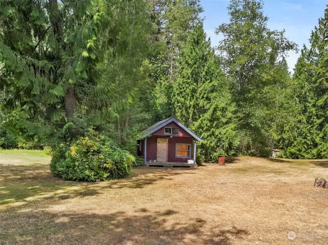 Outbuilding with Power