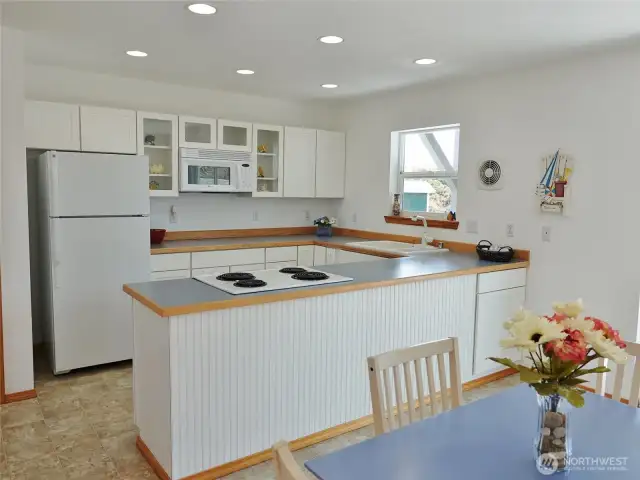 Light and bright Kitchen and Dining Room.