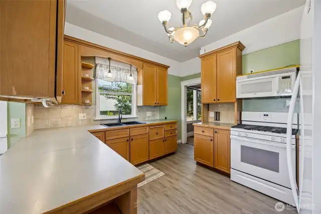 Functional and updated Kitchen