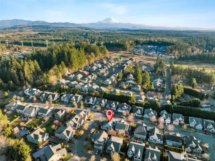 Situated in the highly desirable Tahoma School District, this home offers exceptional educational opportunities. The location also provides easy access to parks, shopping, and community amenities. It’s a setting that enhances everyday life.