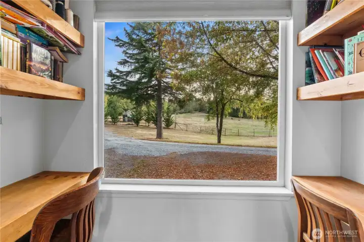 Gorgeous custom built ins.