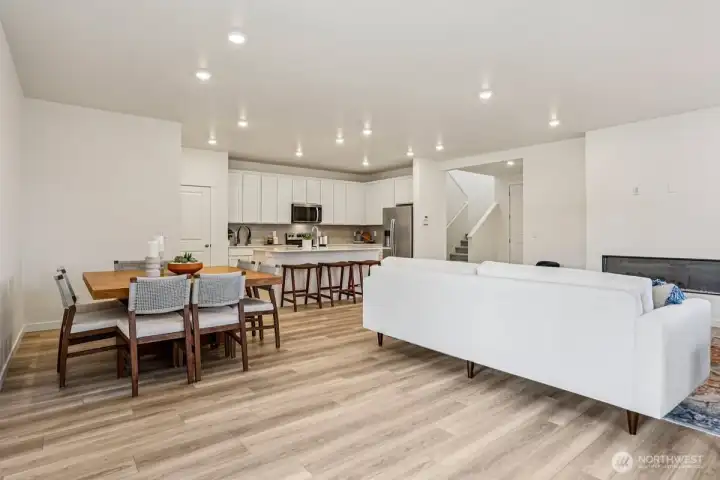 Photos are of a different homesite.  Finishes may vary.