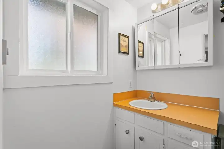 primary bathroom with shower