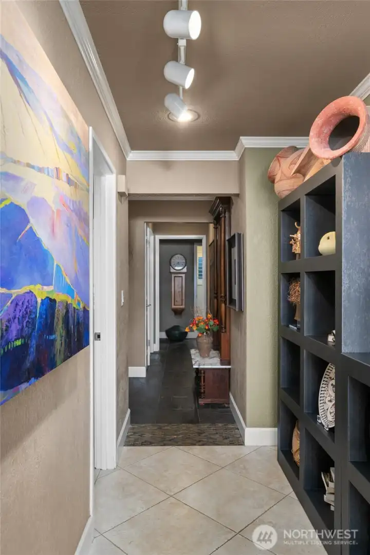 Hallway to bedrooms
