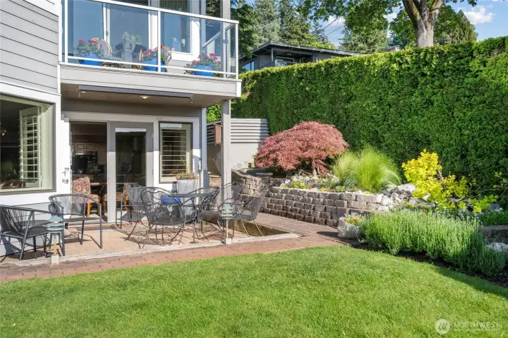 Front patio and gardens