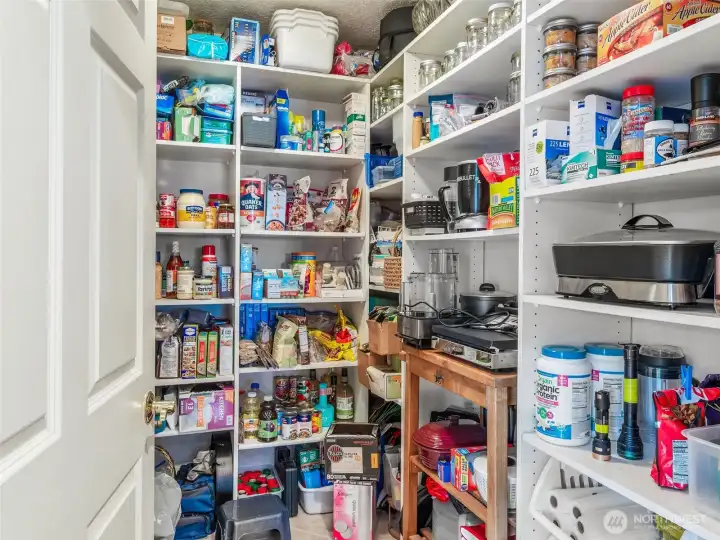 Walk-in pantry
