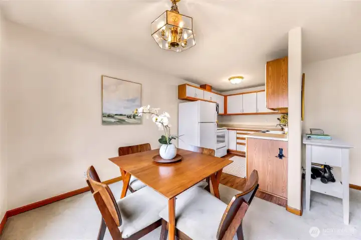 Dining area or flex space.. you never know!