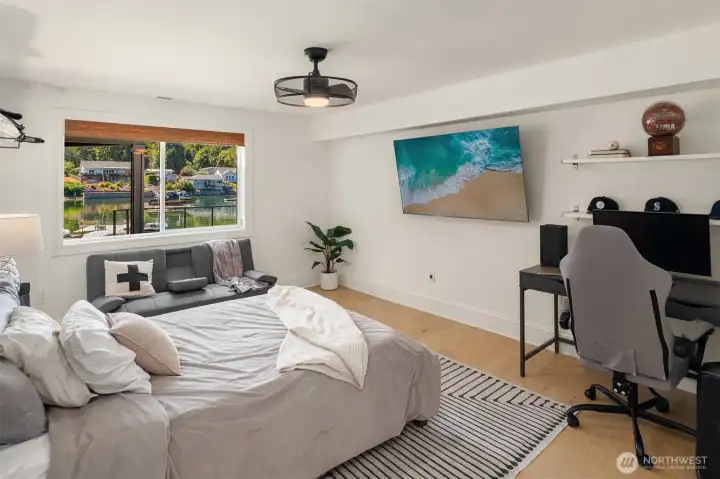 Large oversized rooms Large oversized rooms