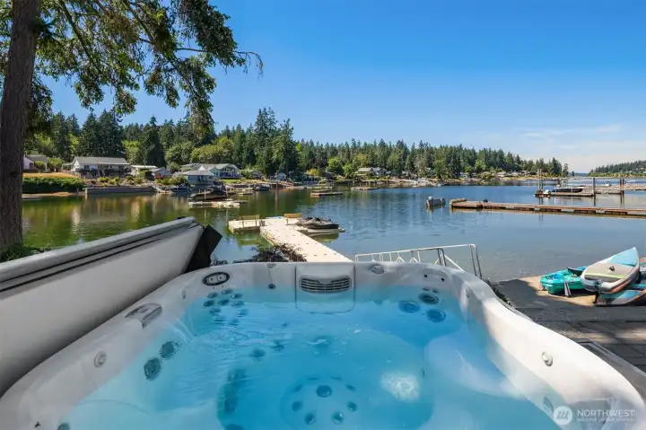 New Hot tub New Hot tub