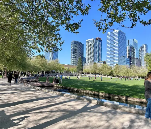Beautiful Bellevue Park just a block away.