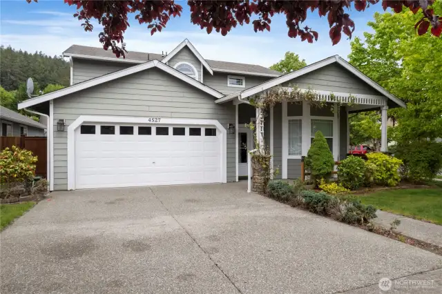 WELCOME HOME!