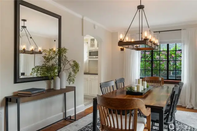 Good flow from dining room to kitchen