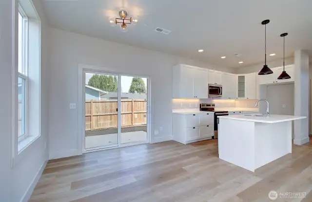 Living Room/Kitchen