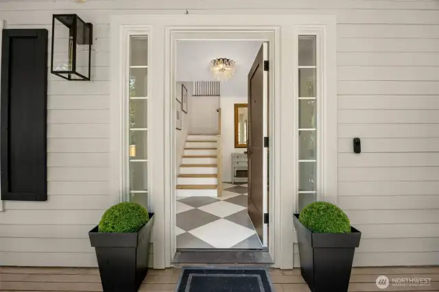 Warm & Inviting Entry