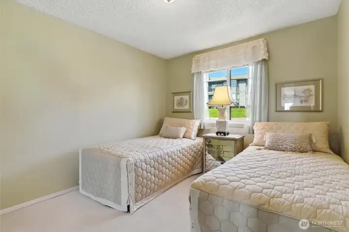 2nd bedroom.