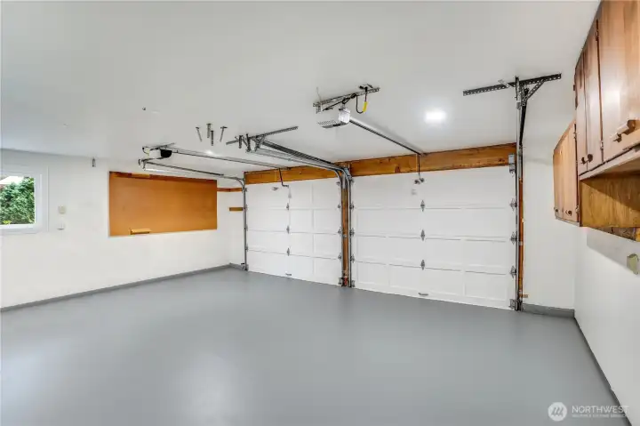 The two-car attached garage is a generous 720 sq ft. Plenty of room for kayaks, vehicles, or garden supplies!