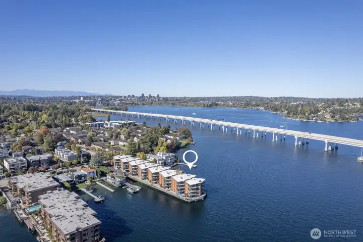 Located in Madison Park on the end of 43rd Ave E