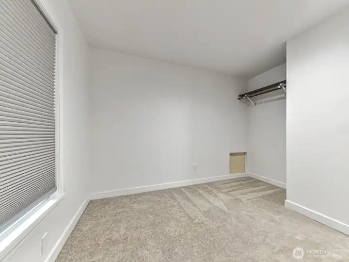 4th bedroom or office