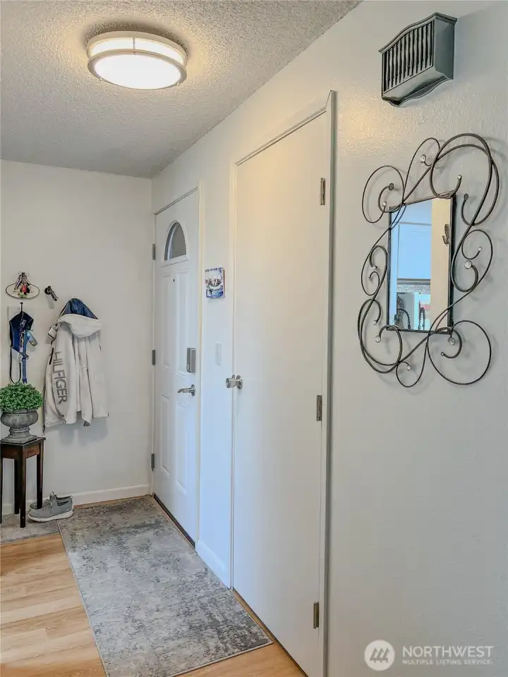 Entry way with coat closet