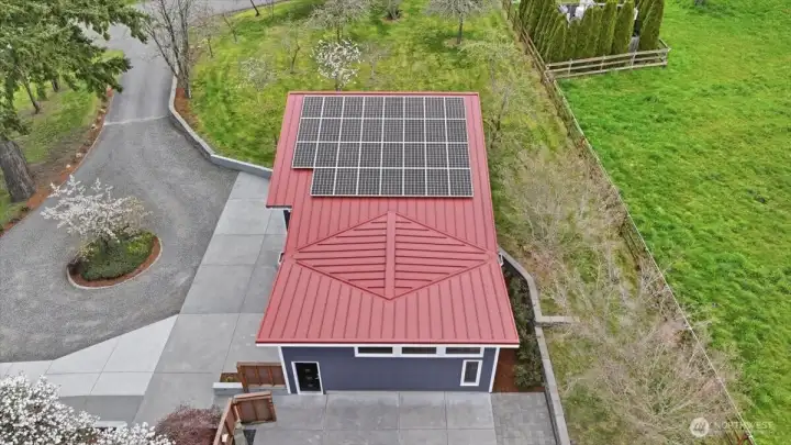 31 panel 8.5 kilowatt solar array - installed in 2014. This System produces between 4 - 5000 kilowatt hours of electricity per year, offsetting electric charges from the utility.  It is virtually maintenance free, only requiring occasional (every 2 years) panel cleaning.  Last cleaned in March 2026 by Ganns Cleaning Service.