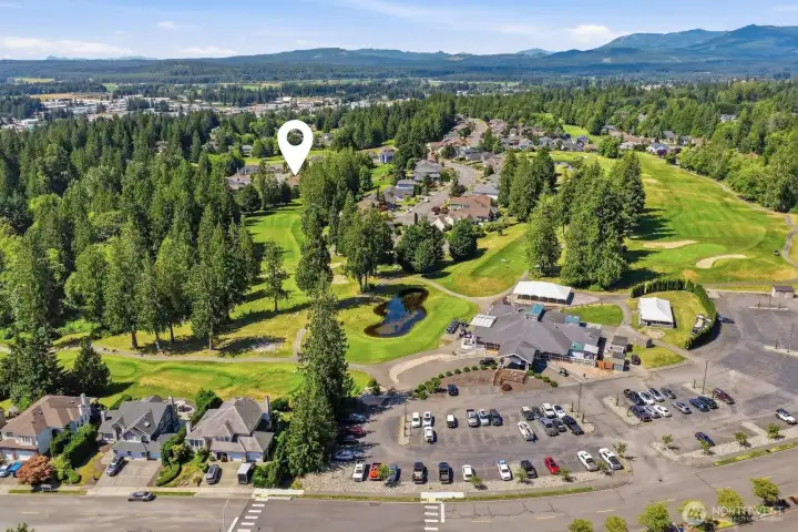 Located on the 9th Hole and conveniently located to the Clubhouse. Located on the 9th Hole and conveniently located to the Clubhouse.