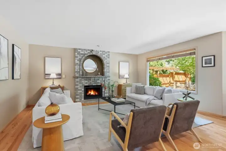 A cozy gas fireplace creates the perfect gathering space in the family room, adding warmth and ambiance for relaxing evenings, entertaining guests, or enjoying quiet moments at home. A cozy gas fireplace creates the perfect gathering space in the family room, adding warmth and ambiance for relaxing evenings, entertaining guests, or enjoying quiet moments at home.